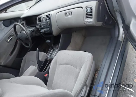 2002 Honda Accord 2.3 Se from USA, damaged, VIN 1HGCG56792A144901